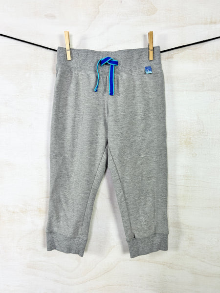 JILL YOGA • Cropped sweatpants, 10Y
